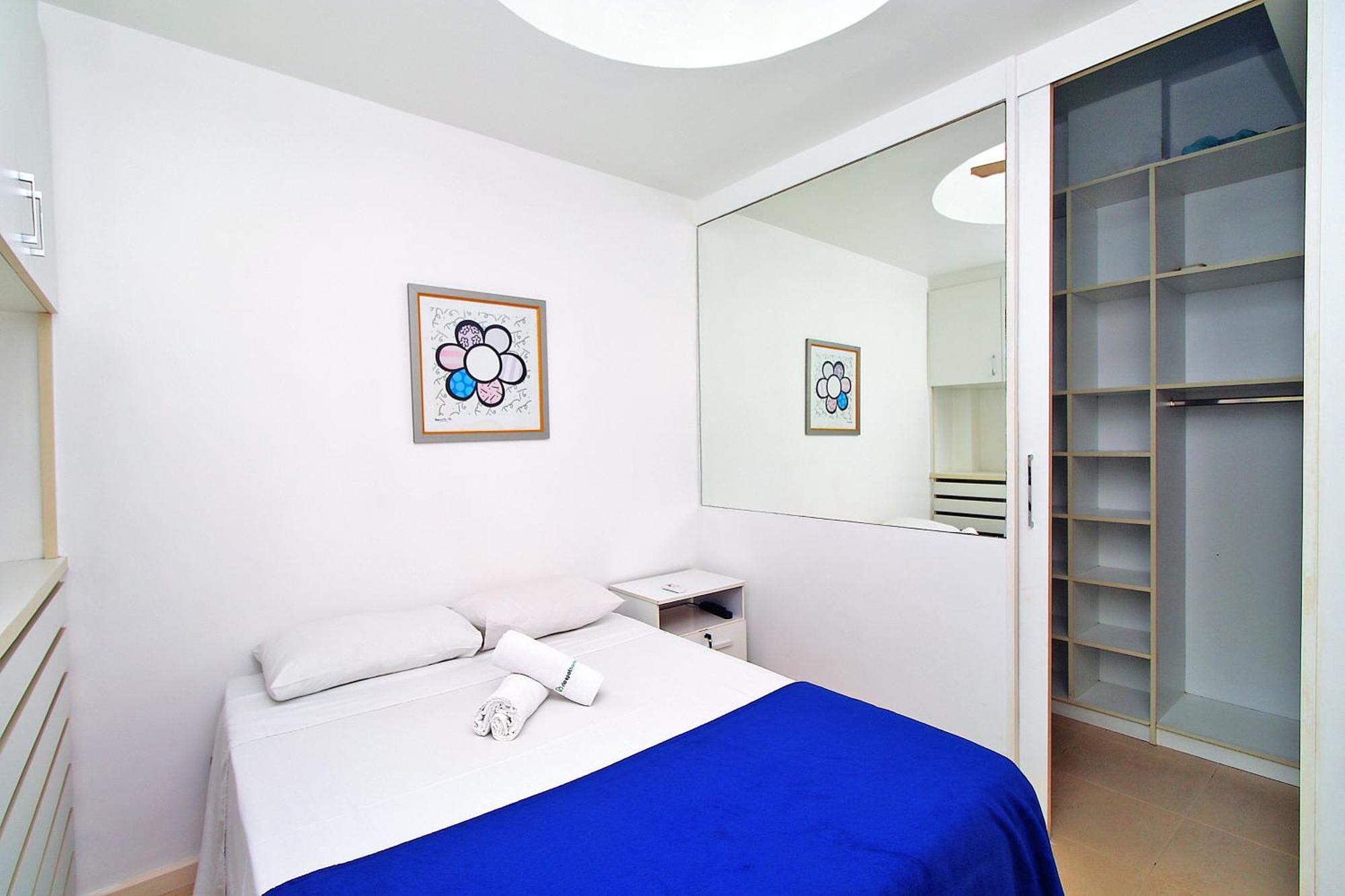 Quarto&sala A 150m Da | U052 Apartment